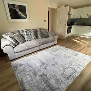 https://hillcrest-lodge-private-apartment-on-lough-corrib-oughterard.galwayhotelsireland.net