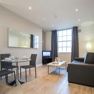 Apartamento Temple Bar Essex Street, Dublín