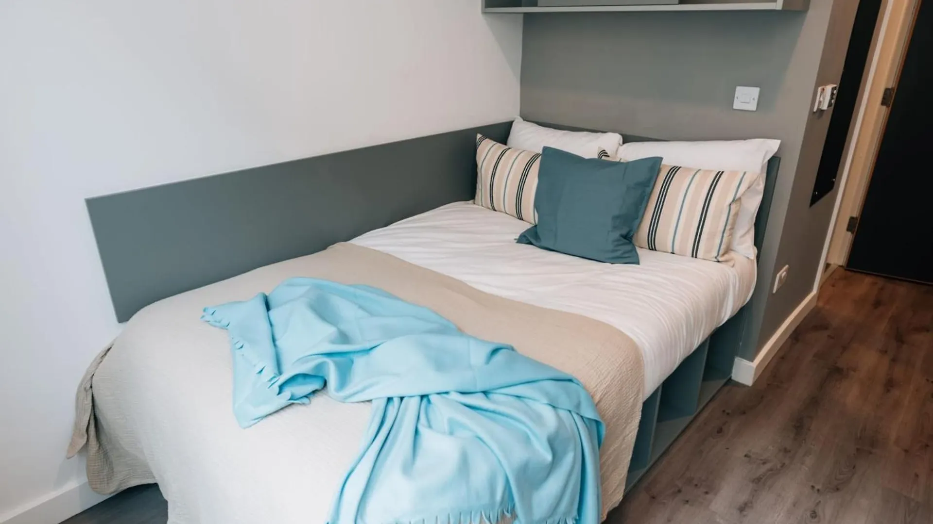 Apartment Canvas Point Campus Dublin Docklands Ireland